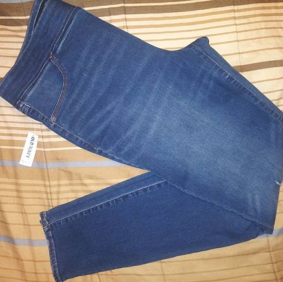 Old navy jeans - Picture 2 of 7